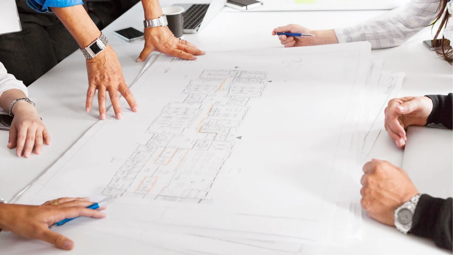 Projet de plan pluriannuel de travaux à Lyon avec Energyz